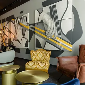 3* Hotel One